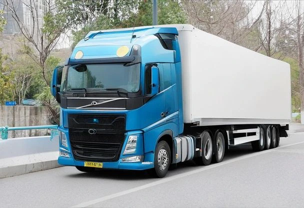 Output: Replace the bus with a truck.